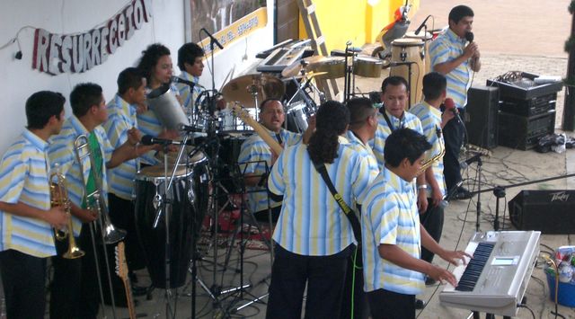 Mauricio Tubac y Semilla de Fé